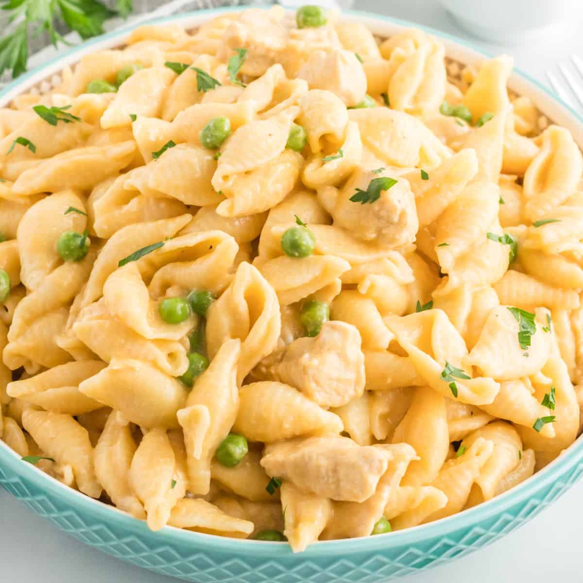 Instant Pot Cheesy Chicken Pasta