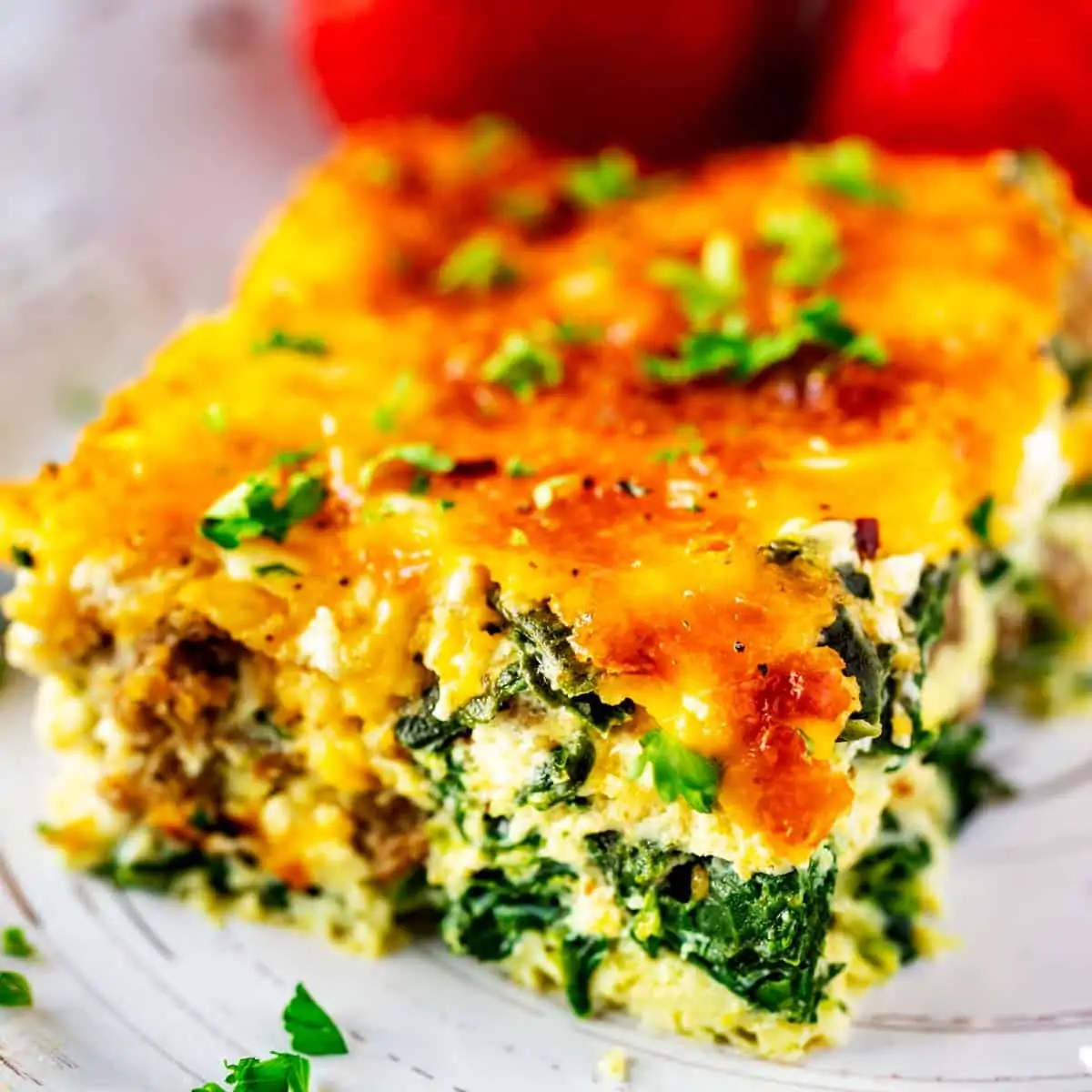 LOW CARB KETO BREAKFAST CASSEROLE (EASY!)