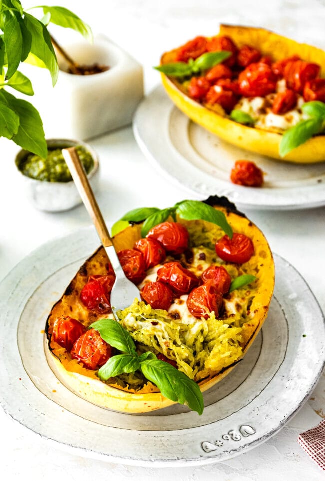Spaghetti Squash with Pesto, Mozzarella, & Roasted Tomatoes