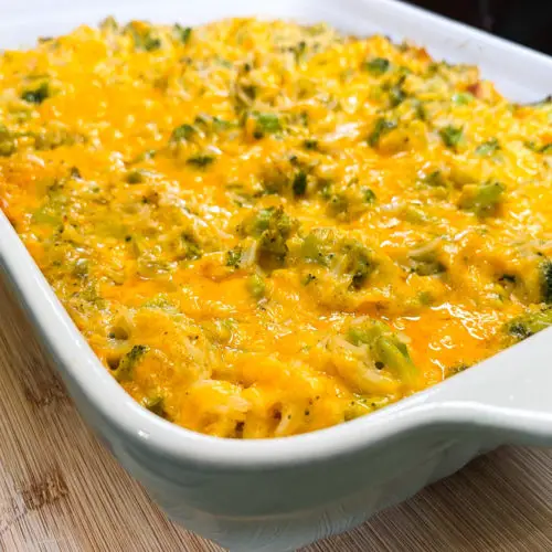 BROCCOLI CHEESE CASSEROLE