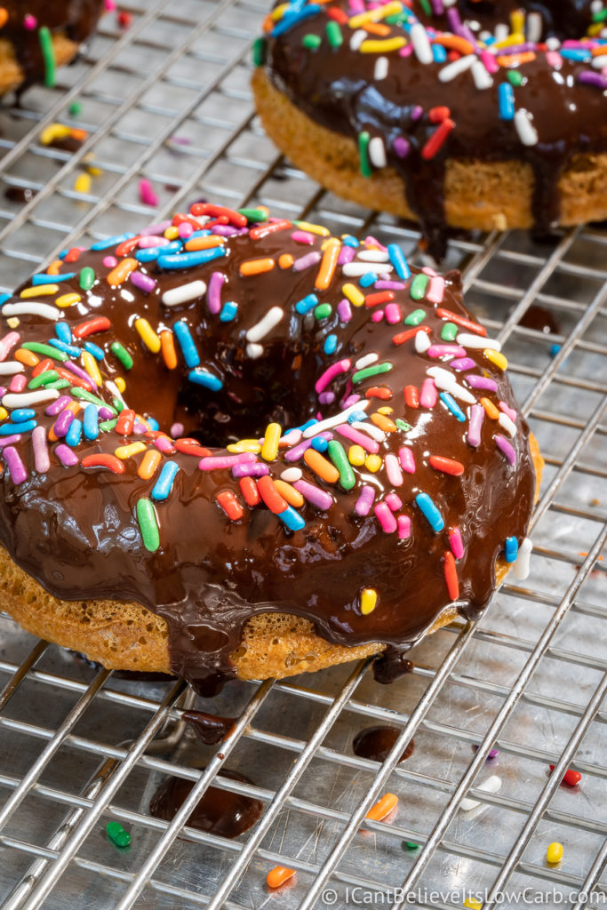 SUGAR-FREE KETO DONUTS RECIPE