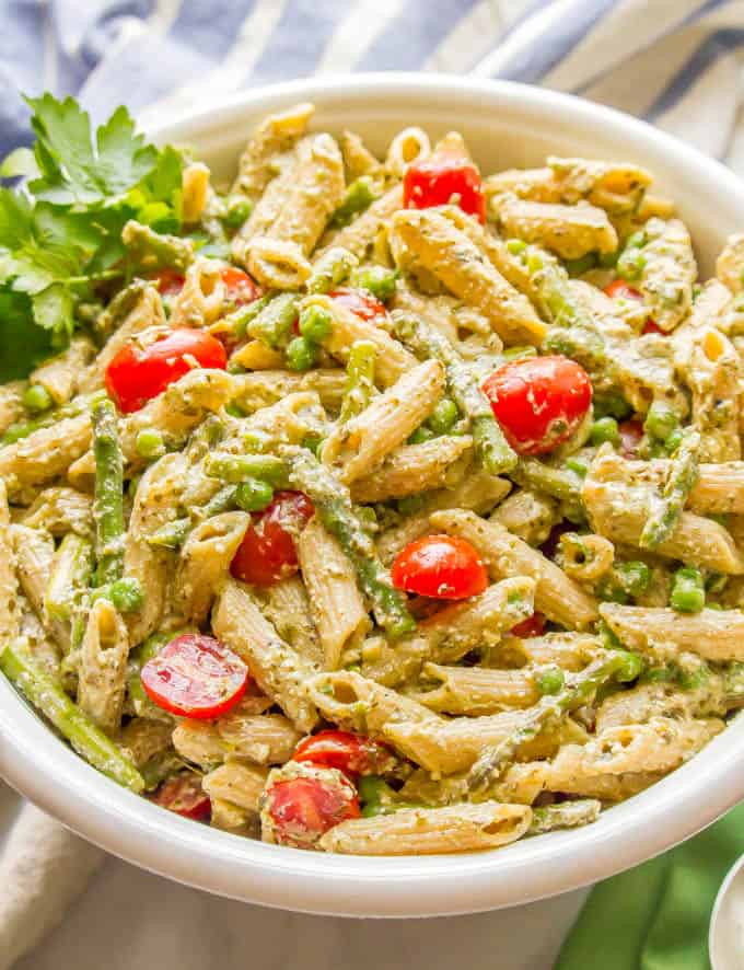 ONE POT CREAMY PESTO CHICKEN PASTA