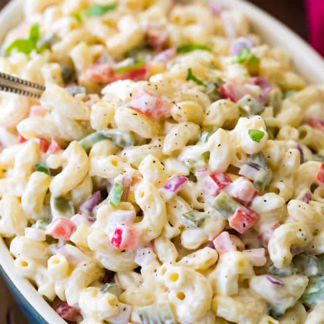 THE BEST MACARONI SALAD