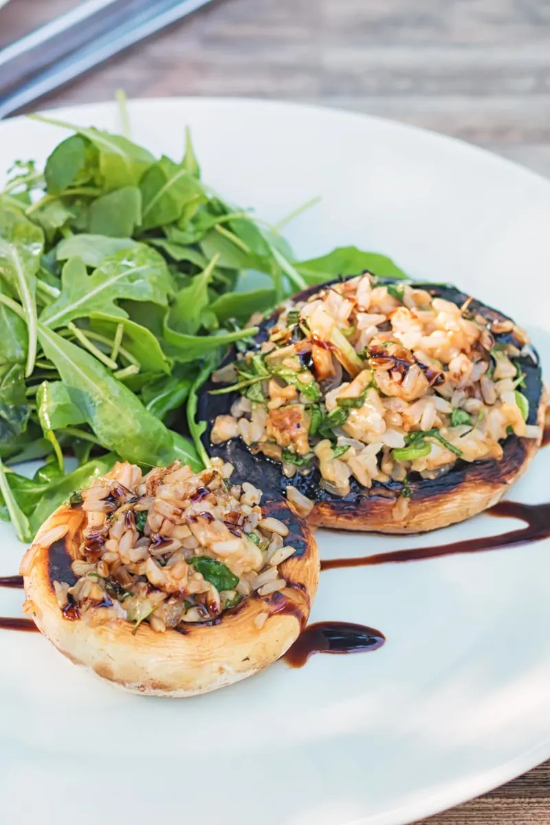 Cheddar Cheese & Brown Rice Stuffed Mushrooms Recipe