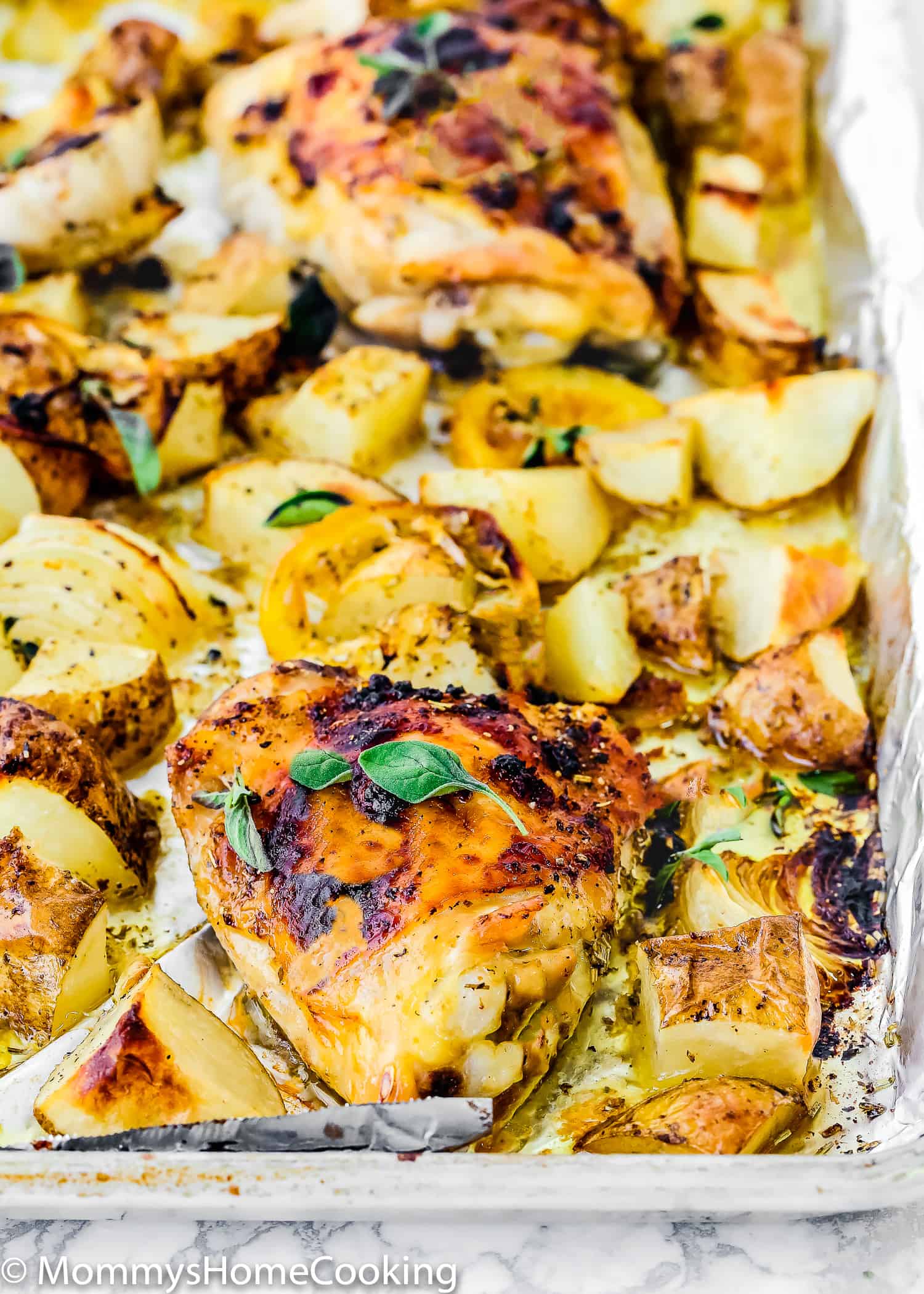ONE PAN GARLIC ROASTED CHICKEN AND BABY POTATOES