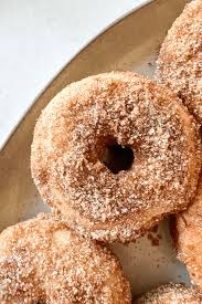 BAKED APPLE CIDER DONUTS